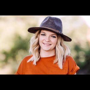 Meet your Posher, Payton